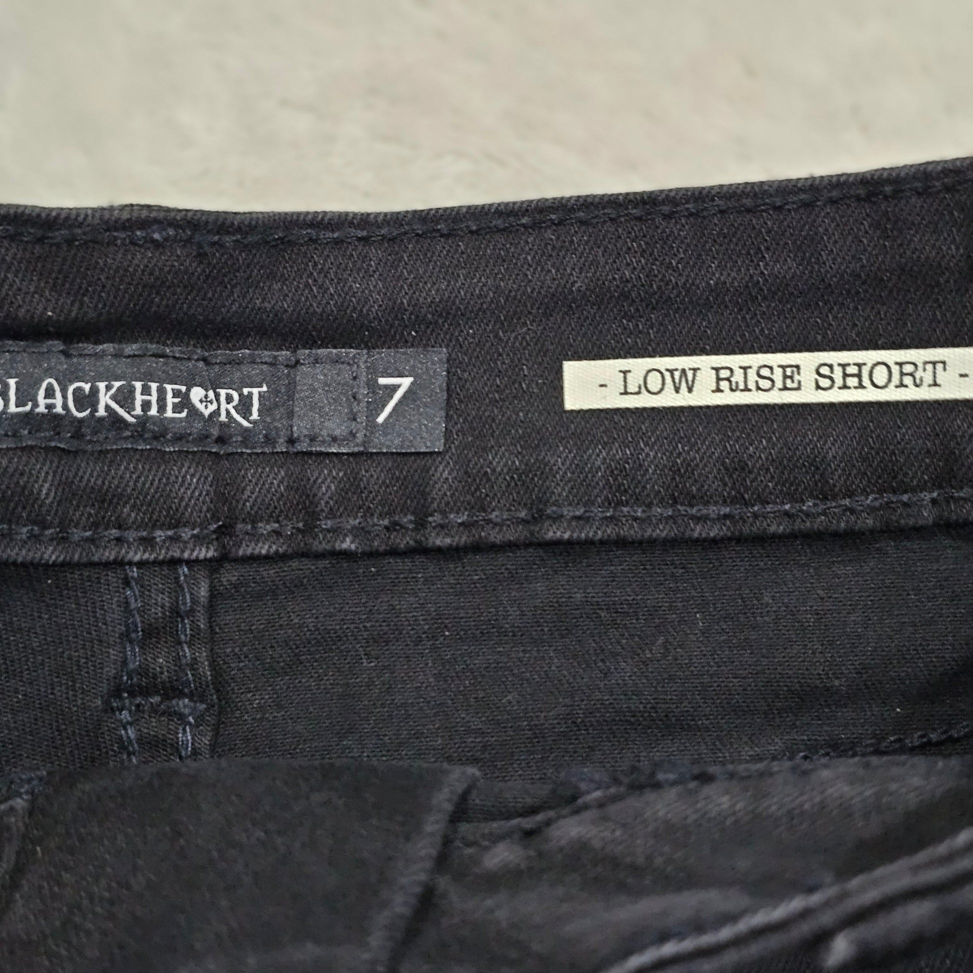 Lace-Up Black Shorts - Blackheart - Shorts