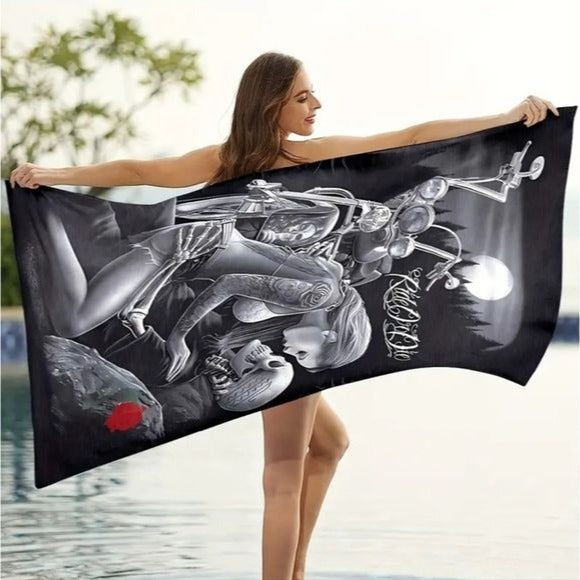 Lovers Beach Towel | Premium Micro Fiber - A Gothic Universe - Beach Towels