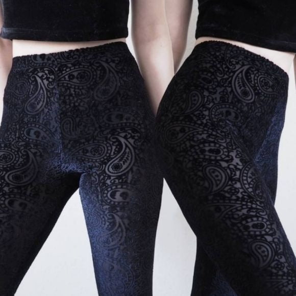 Althea's Evil Burnout Velvet Leggings | Black Paisley Design Cotton - Killstar - Leggings