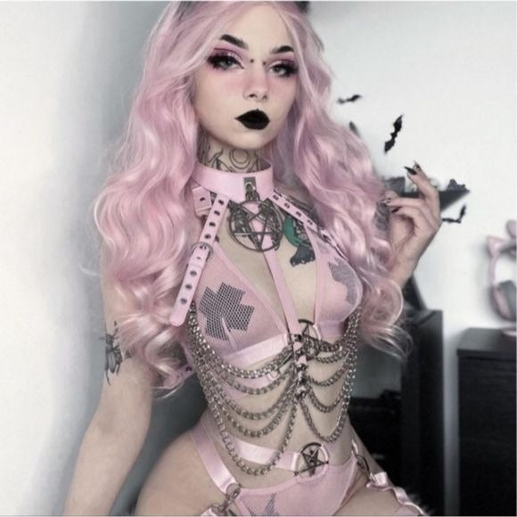 Hell Kitty Fishnet Pastel Pink Lingerie Set | Posses Me Gloves Too - Killstar - Lingerie