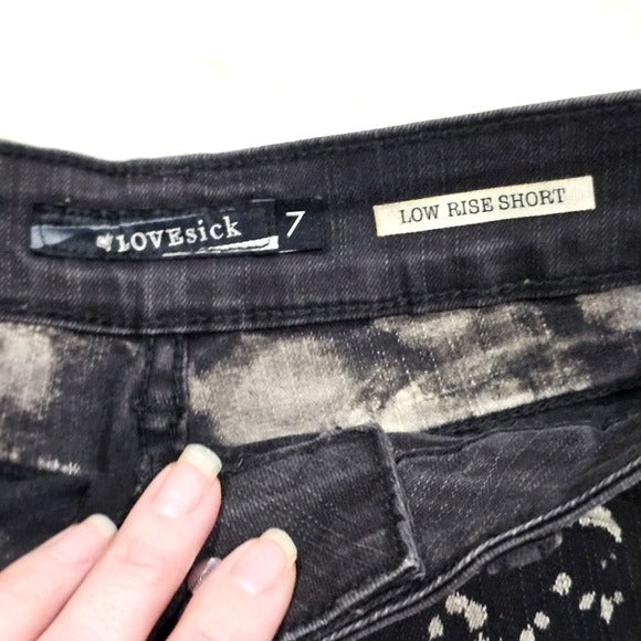 Jean Shorts | Bleach Wash Black White Raw Hem High Rise 5 Pocket - Lovesick - Shorts