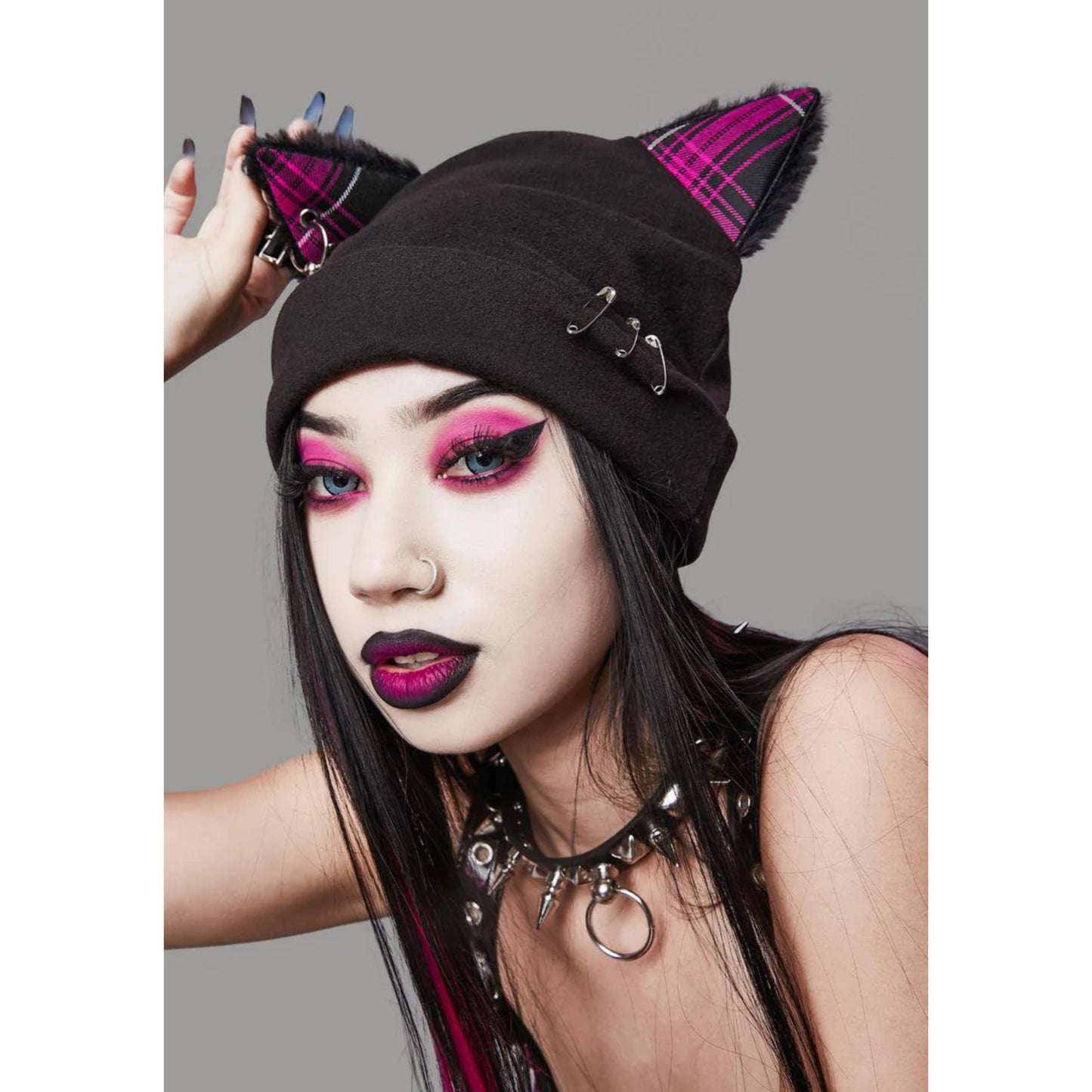 Pierced Kitty Beanie | Black Slouchy Knit Plaid Cat Ears Faux Fur Trim - Widow - Beanies