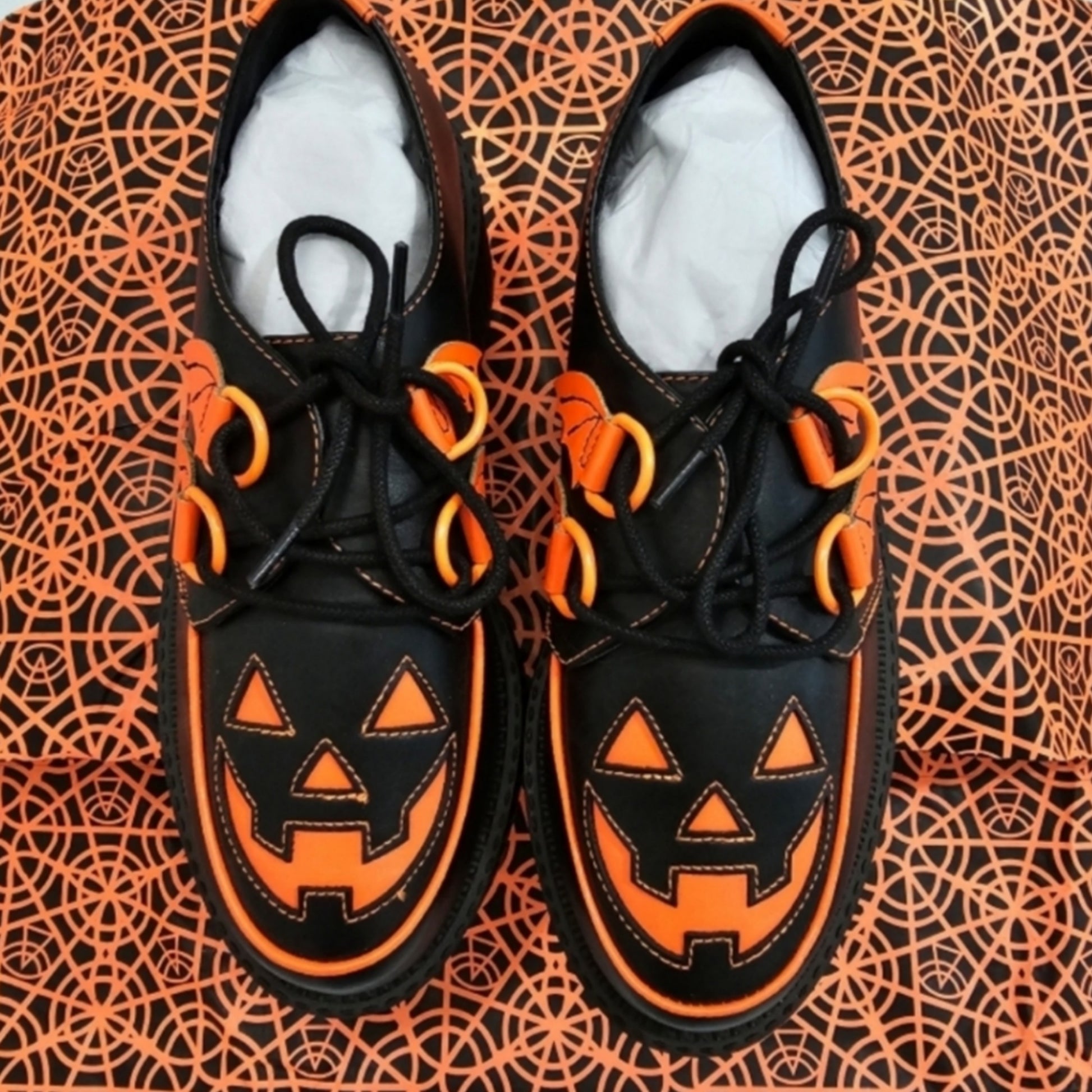 Halloween Edition Platforms | Super Creep Low Jack | Black Orange - Strangecvlt - Shoes