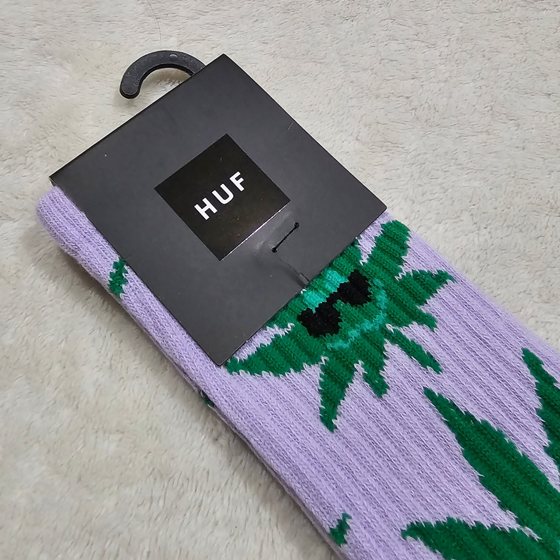 Green Buddy Vacay Socks | Time to Chill Weed Leaf Graphic Cotton - HUF - Socks