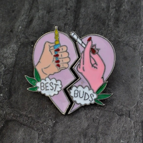 Best Buds Broken Hearts Brooch Pins Set - A Gothic Universe - Lapel Pins
