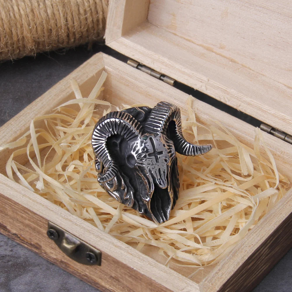 Sorath's Rebellion Skull Ring | Forged in Darkness, Worn with Rebellion - A Gothic Universe - Rings