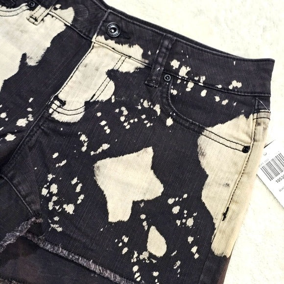 Jean Shorts | Bleach Wash Black White Raw Hem High Rise 5 Pocket - Lovesick - Shorts