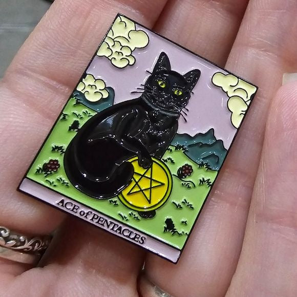 Metal Enamel Lapel Pin | Tarot Ace Of Pentacles - A Gothic Universe - Lapel Pin