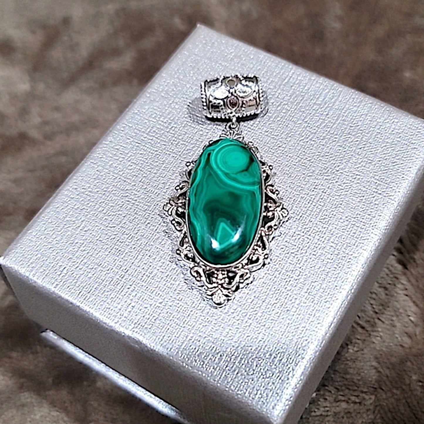 African Malachite Solitaire Pendant | in Platinum with Magnet 27.5ctw - A Gothic Universe - Pendants