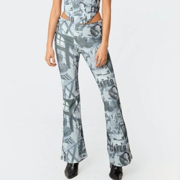 Casper Laced Flare Pants | Lace-up Sides Cool Blue Hues Retro Vibes - Edikted - Pants