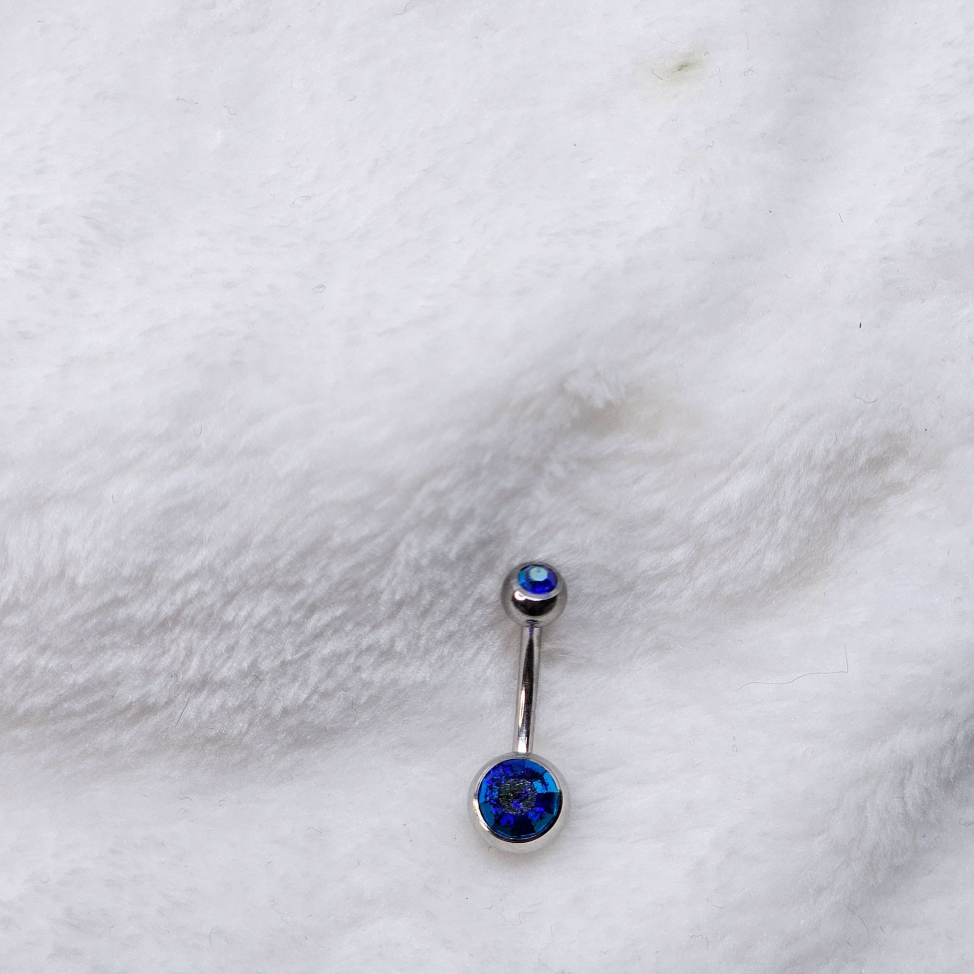 Blue Crystal Belly Button Ring Barbell - 𝑃𝑎𝑖𝑛𝑓𝑢𝑙 𝑃𝑙𝑒𝑎𝑠𝑢𝑟𝑒 - Body Jewelry