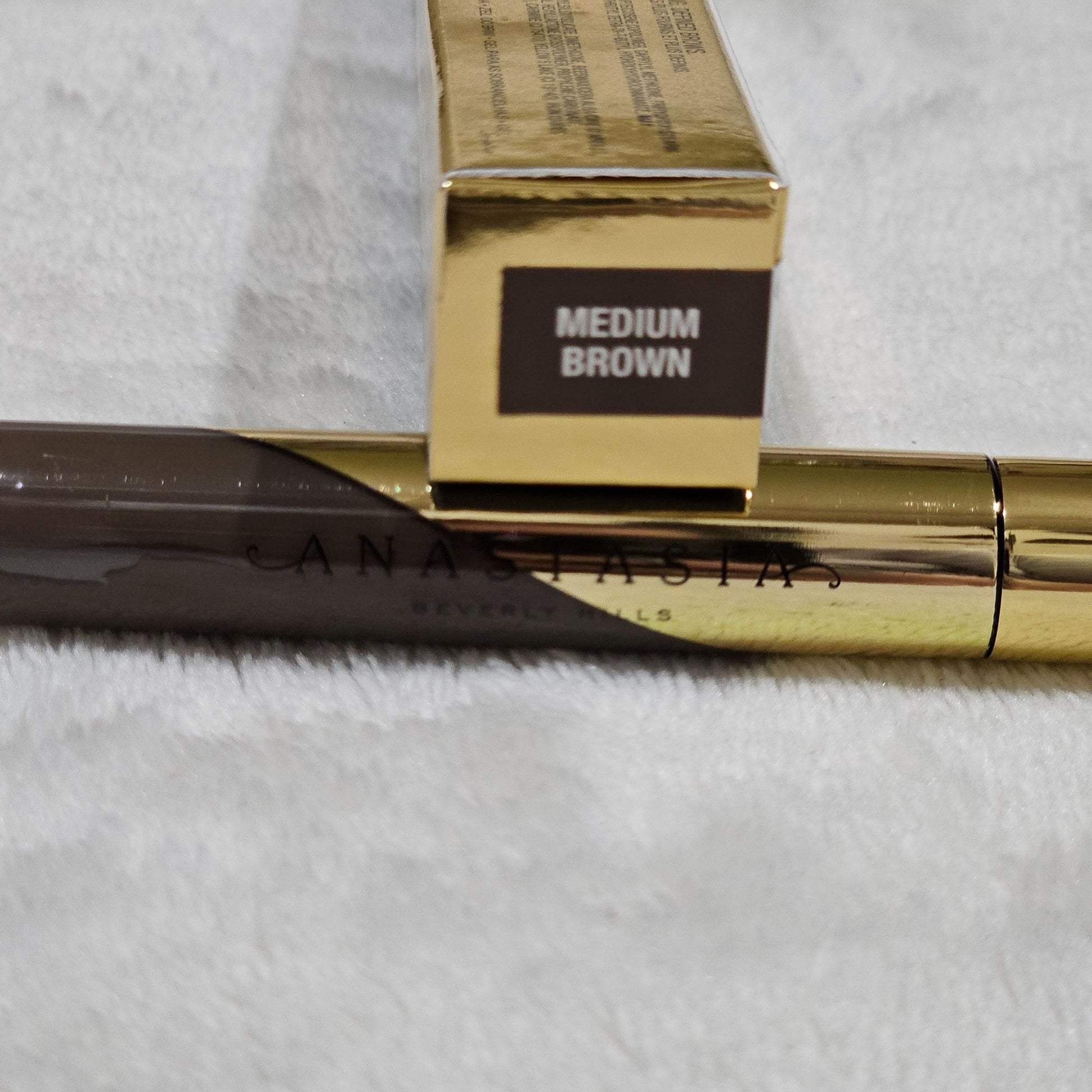 Anastasia Beverly Hills DIPBROW Gel Eyebrow Gel Shade Medium Brown 4.4 G - Anastasia Beverly Hills - Eyebrows